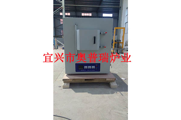 箱式電阻爐1.jpg 箱式電阻爐1.jpg